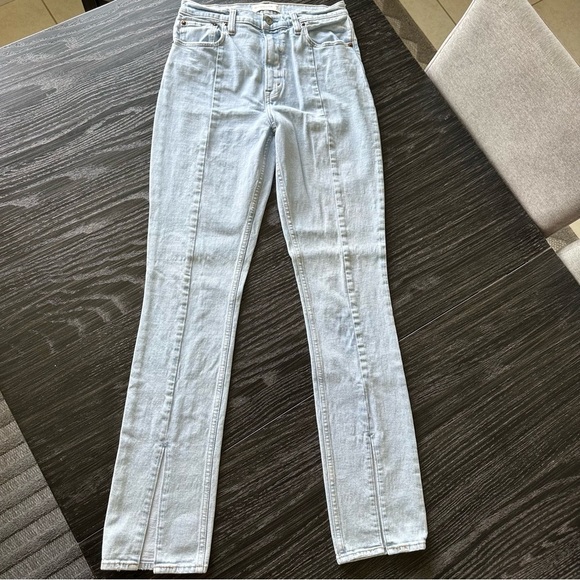 Abercrombie & Fitch The Skinny High Rise 90s Split Hem Denim Jean, 29/8 Long - Picture 3 of 12